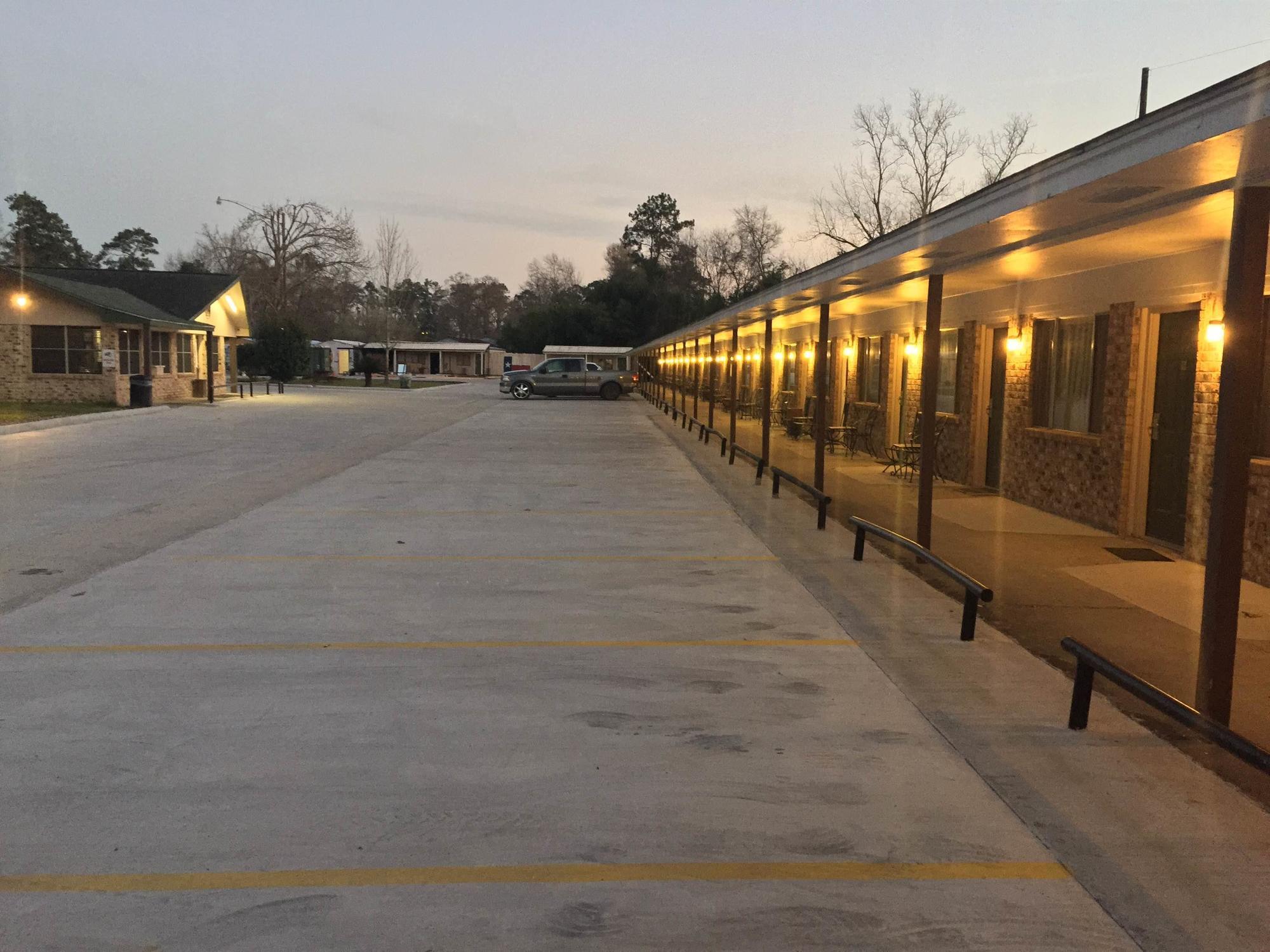 Garden Inn And Suites Silsbee מראה חיצוני תמונה