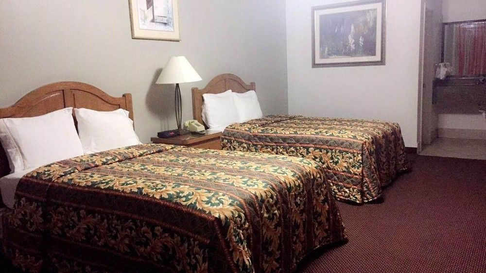 Garden Inn And Suites Silsbee מראה חיצוני תמונה